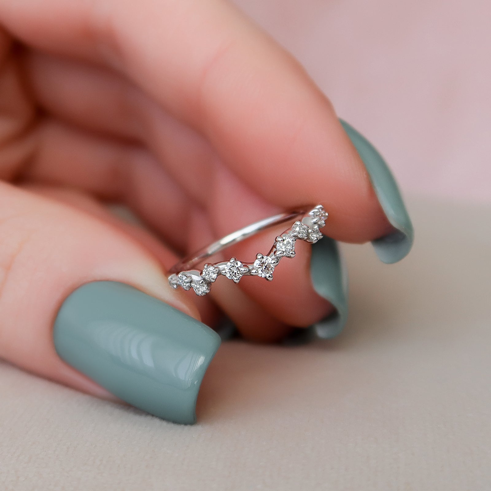 Curved Wedding Band Featuring 0.20 TCW Round Moissanite 3