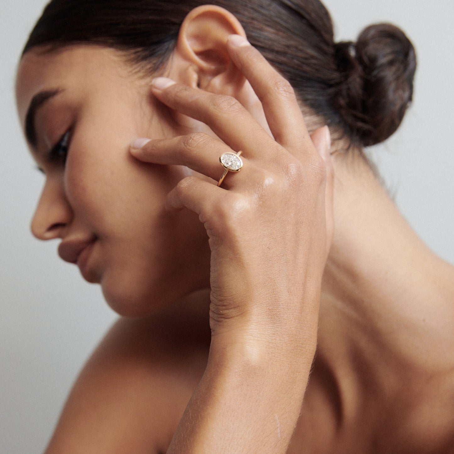 Bezel Setting Engagement Ring Featuring 1.5 CT Oval Moissanite 4