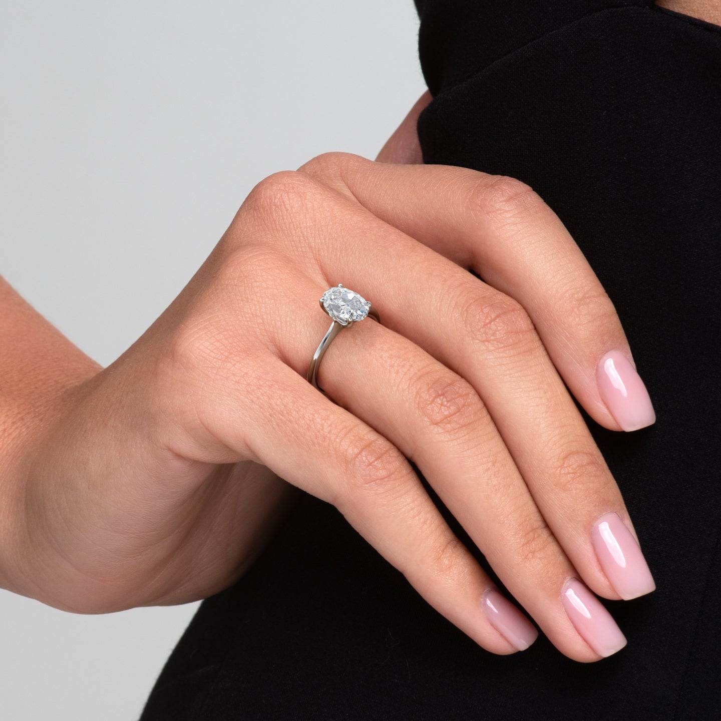 Solitaire Engagement Ring Featuring 1.50 CT Oval Moissanite 4