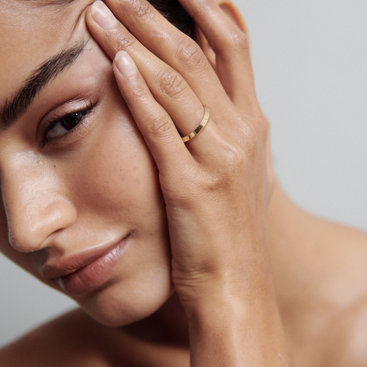 Knife Edge Wedding Band 1