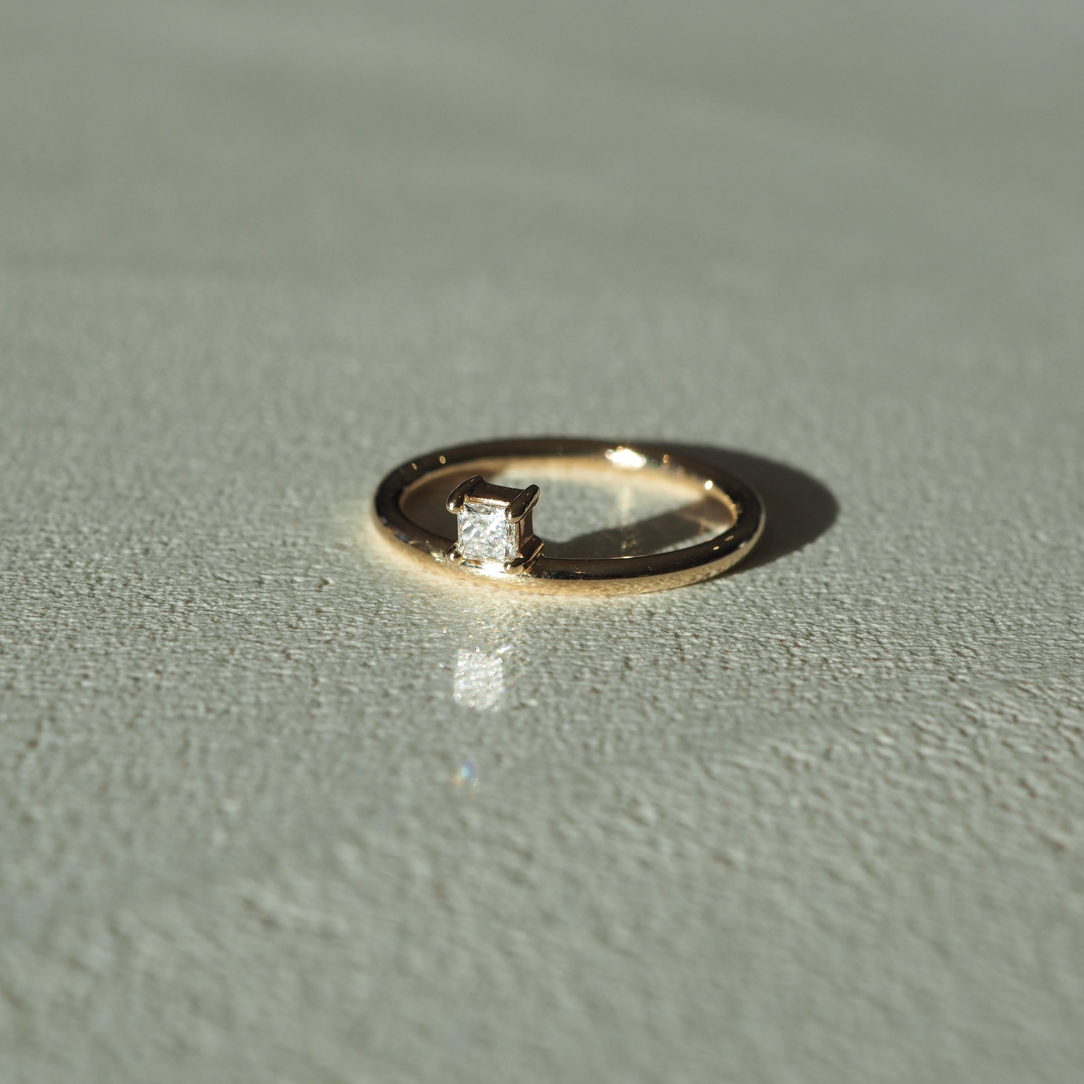 Offset Solitaire Engagement Ring Featuring 0.20 CT Princess  Moissanite 5