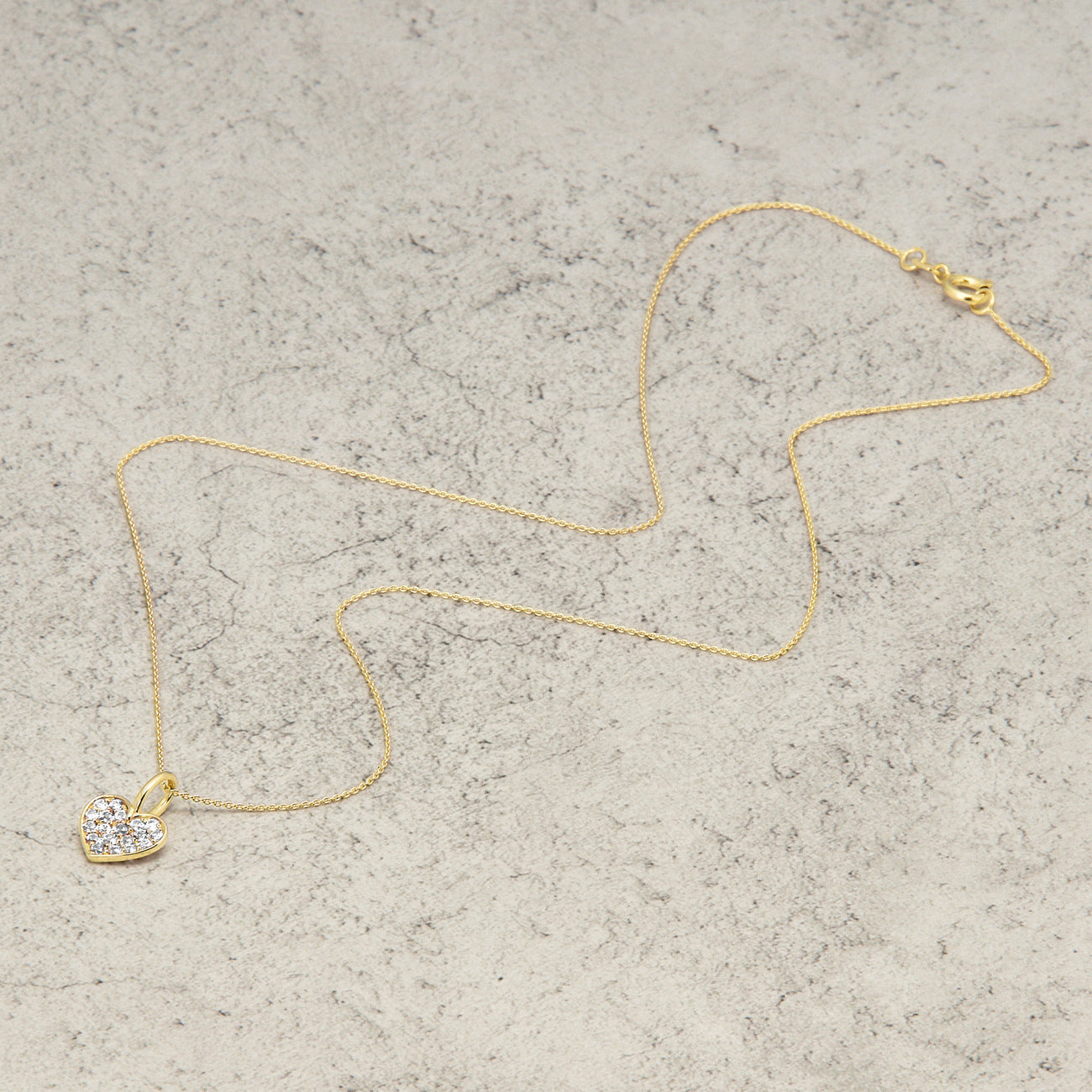 0.30 Carats Round Cluster Moissanite Heart Necklace 4