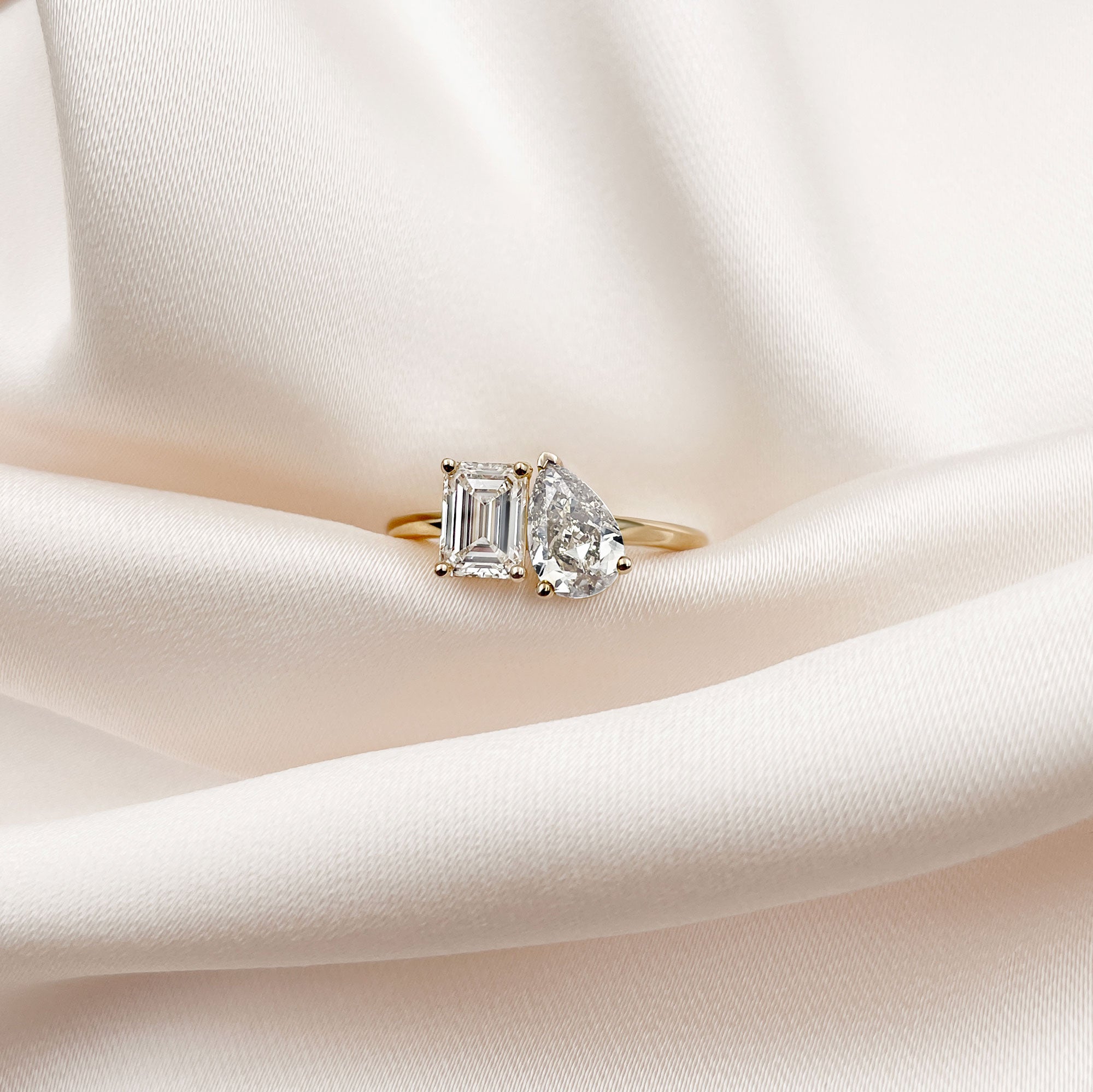 1 CT Pear & 0.75 CT Emerald Toi Et Moi Lab Grown Diamond Engagement Ring