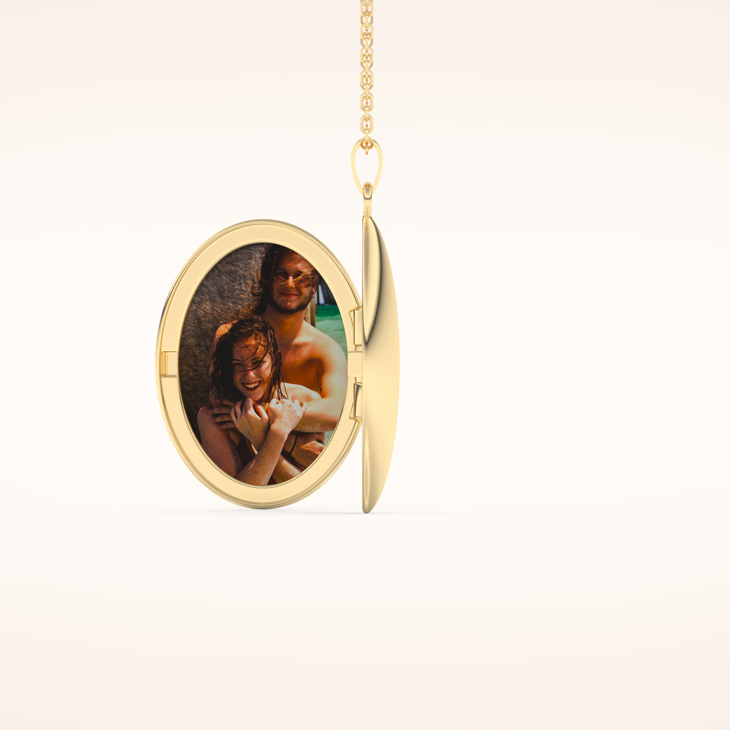 Custom Photo Mini Locket Necklace – Crafted with Meaning 8