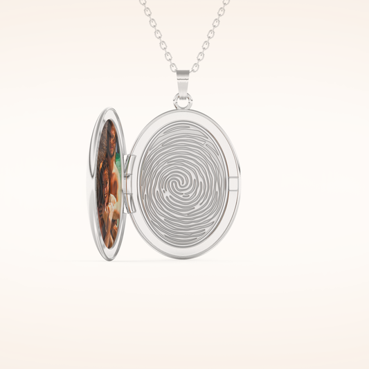 Custom Photo Mini Locket Necklace – Crafted with Meaning 1