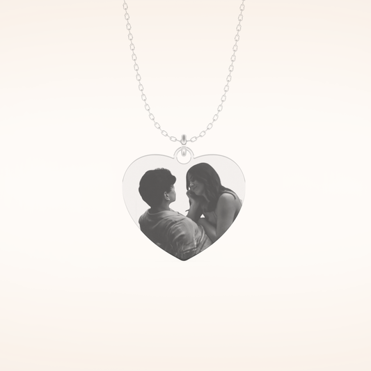 Custom Photo Engraved Heart Shaped Pendant Necklace – Crafted with Meaning 1