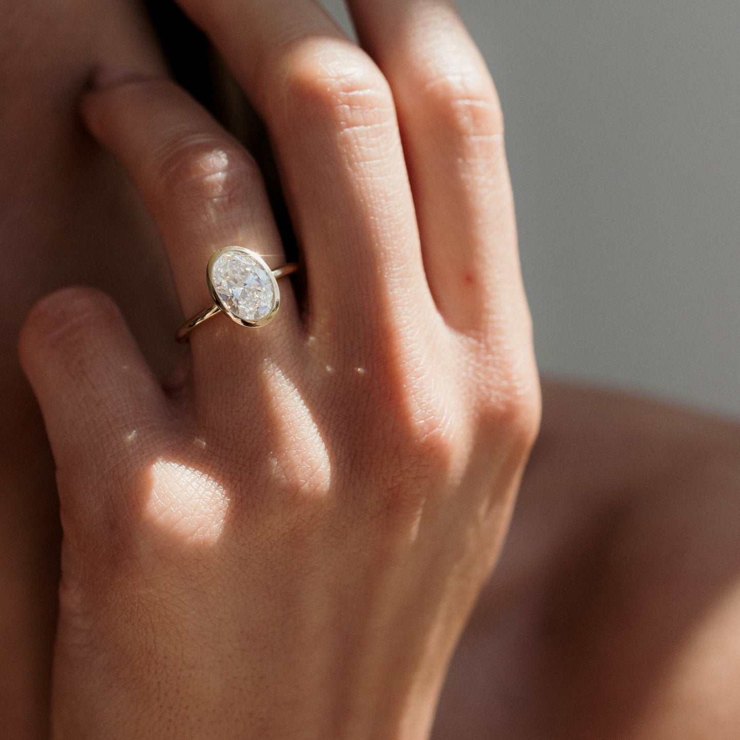 Bezel Setting Engagement Ring Featuring 1.5 CT Oval Moissanite 5