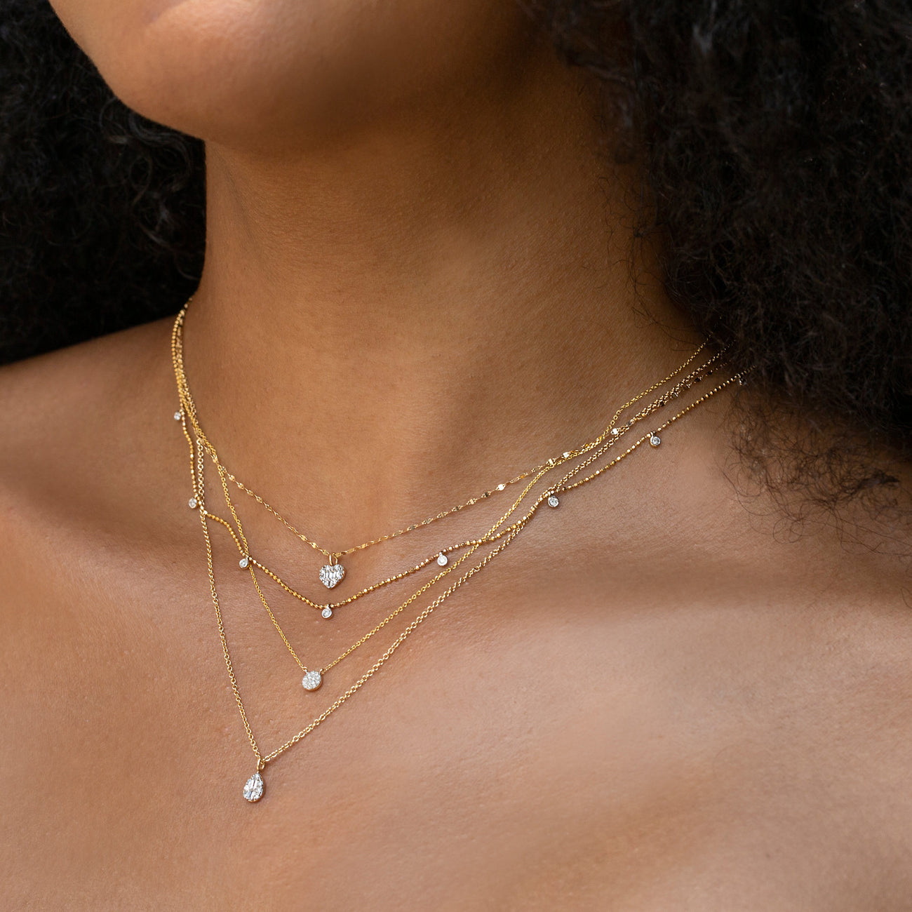 0.10 Carats Round Shape Moissanite Halo Necklace 6