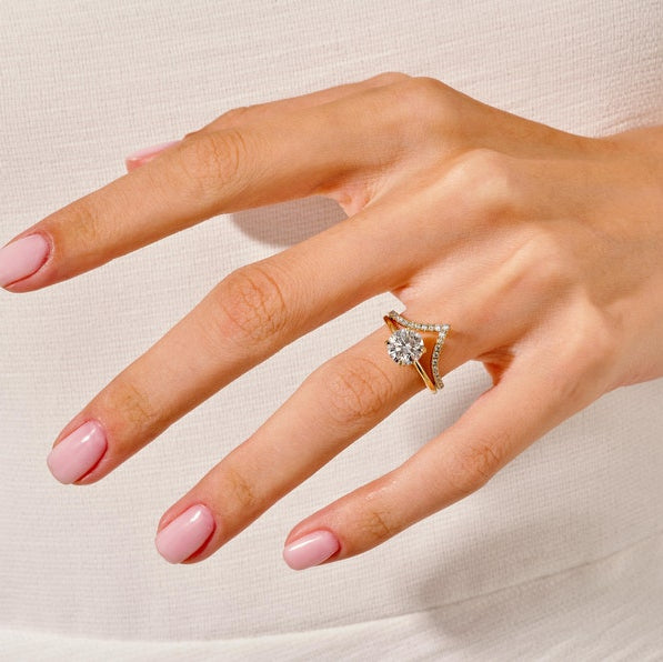 0.40 TCW Round Curved Lab Grown Diamond Wedding Band