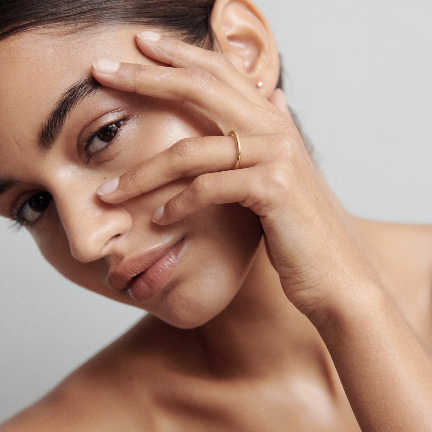 Signature Round Wedding Band For Her 2