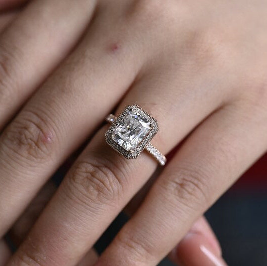 Stunning 1.0 - 2.0 CT Radiant Moissanite Engagement Ring with Pave & Halo Design 4