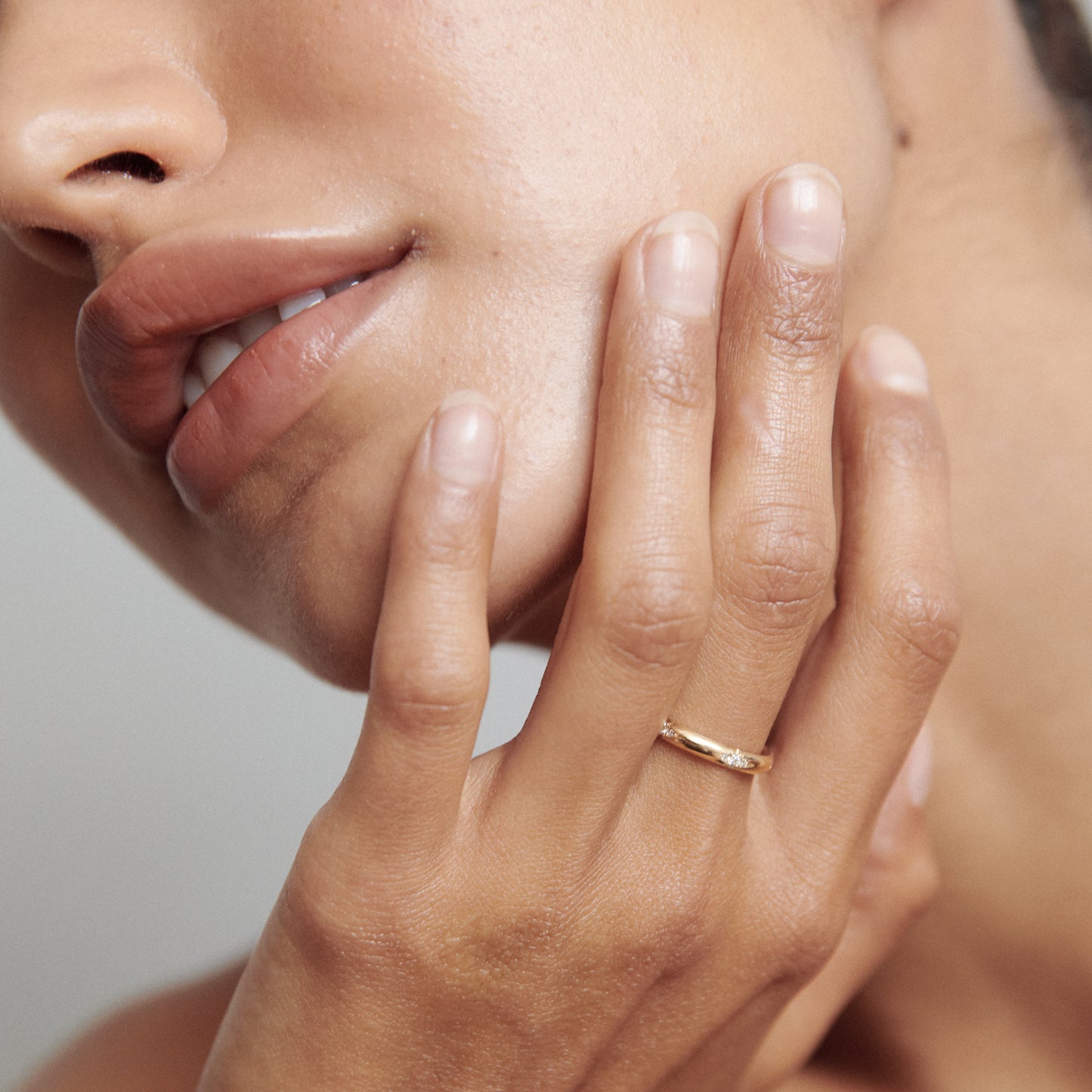 Flush Setting Wedding Band Featuring 0.15 TCW Round Moissanite 2