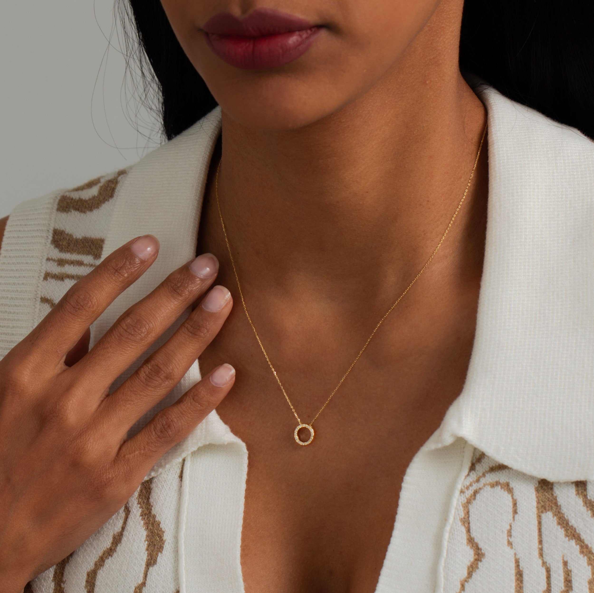 0.06 Carats Round Shaped Moissanite Circle Style Necklace 6