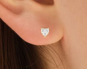 1.0 TCW  Heart Cut Moissanite Solitaire Stud Earrings 1