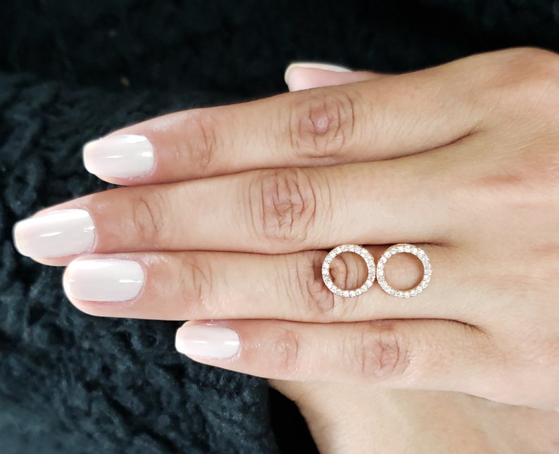 0.25 TCW  Round Cut Moissanite Stud Earrings 2