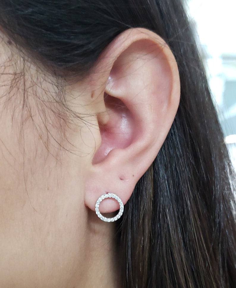 0.25 TCW  Round Cut Moissanite Stud Earrings 1