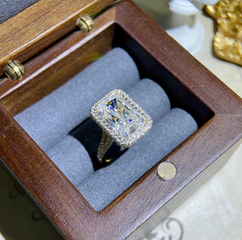 Radiant Halo & Pave Split Shank Lab-Grown Diamond Engagement Ring