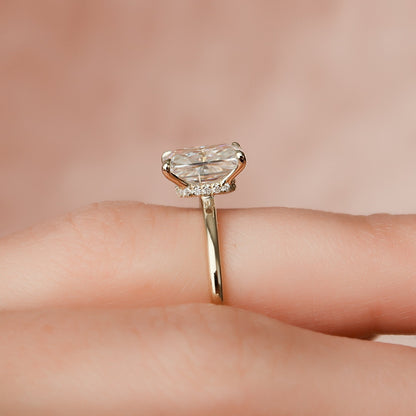 2.0 CT Radiant Hidden Halo Moissanite Engagement Ring 9