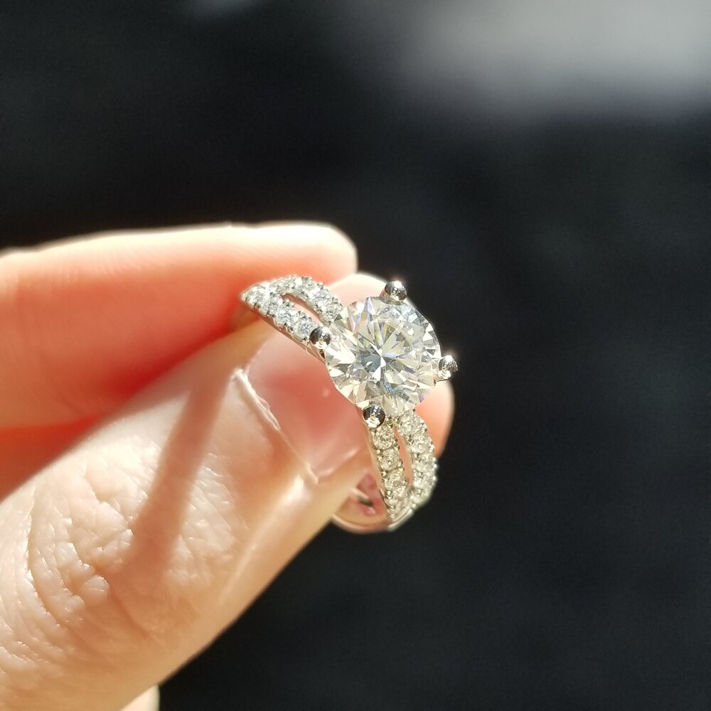 1.30 CT Round Shaped Moissanite Twisted Pave Engagement Ring 6
