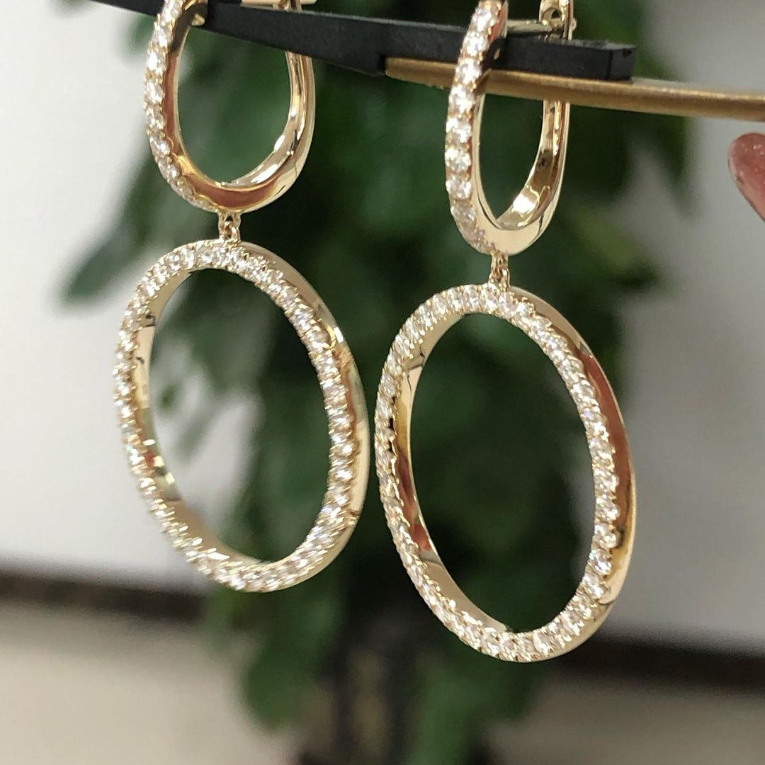 0.66 TCW Round Cut Moissanite Hoop Earrings 2