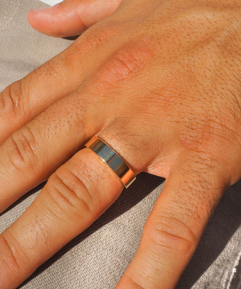 Polished Classic Wedding Band For Men 5