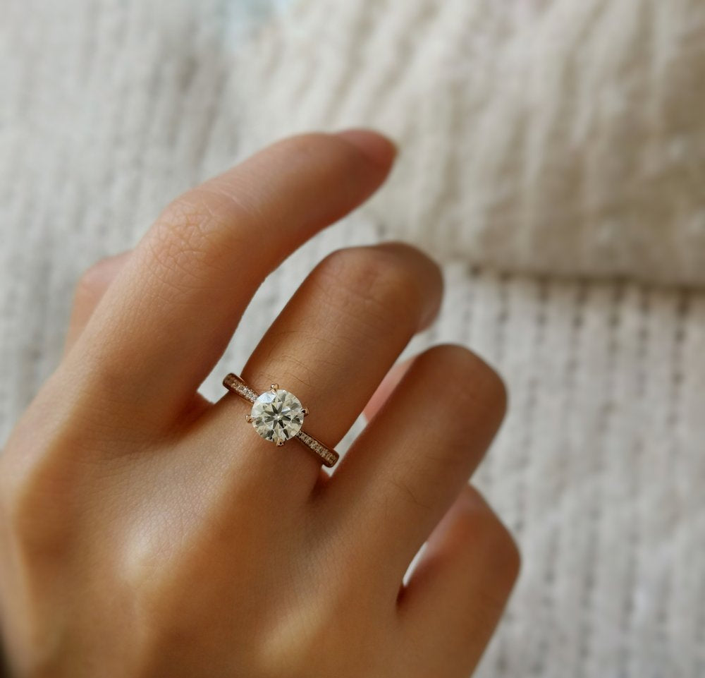 1.0 CT Round Shaped Moissanite Pave Setting Engagement Ring 9