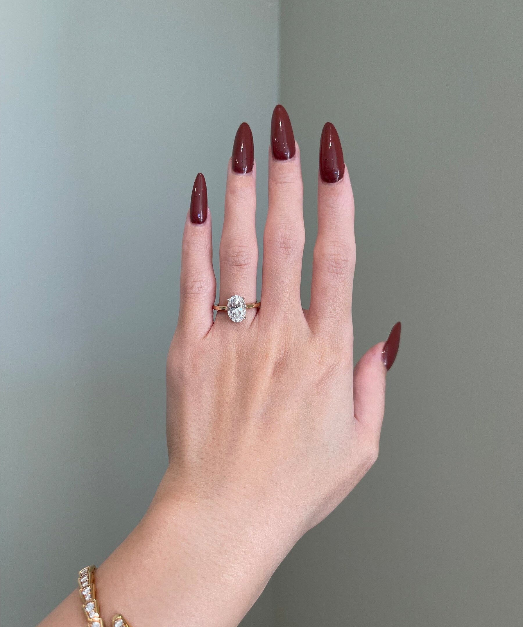 2.50 CT Oval Shaped Moissanite Solitaire Engagement Ring 2